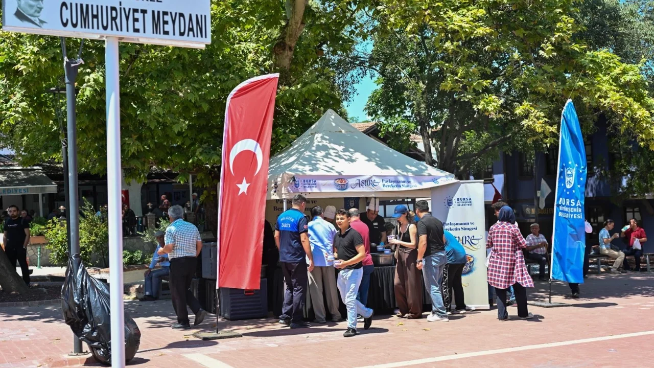 Bursa Büyükşehir Belediyesi, Nilüfer'de Muharrem Ayı'nın manevi iklimini yaşatıyor