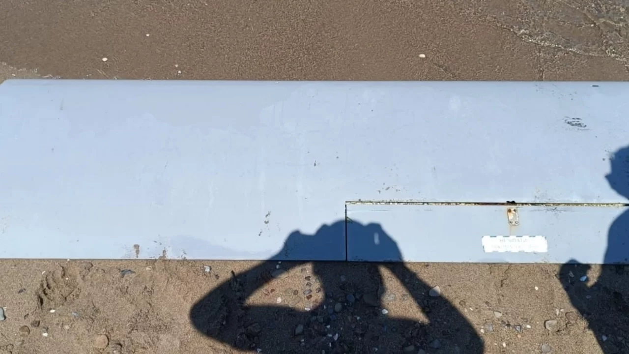 Sakarya Karasu sahiline dron parçası vurdu