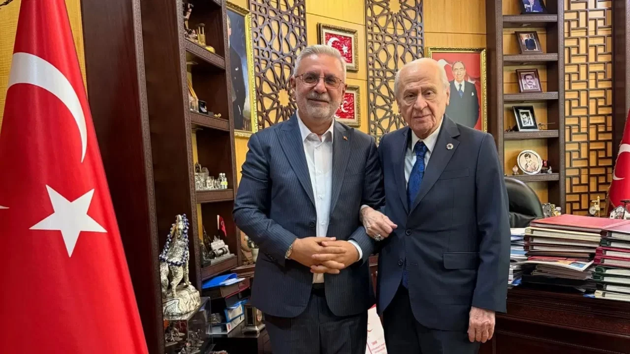 Eski AK Parti milletvekili Metiner, Bahçeli'yi ziyaret etti: 'Süreç son aşamasında'