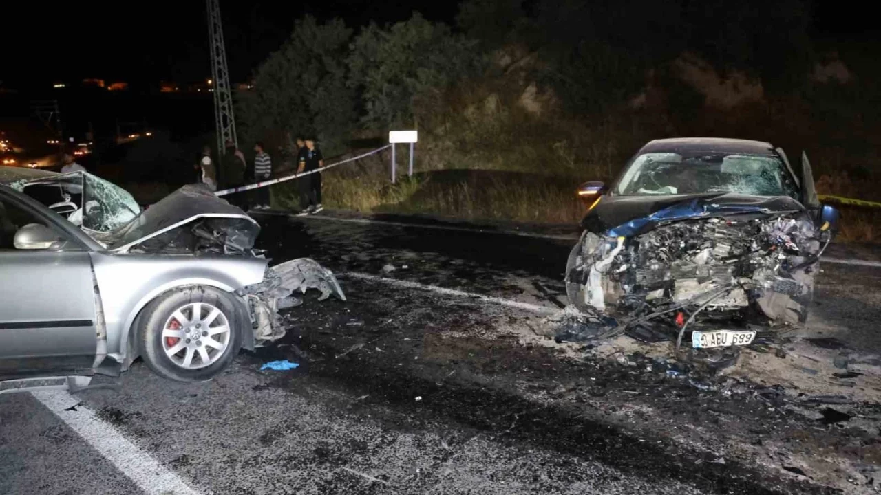 Hatalı sollama faciaya sebep oldu: 1 ölü, 5 yaralı