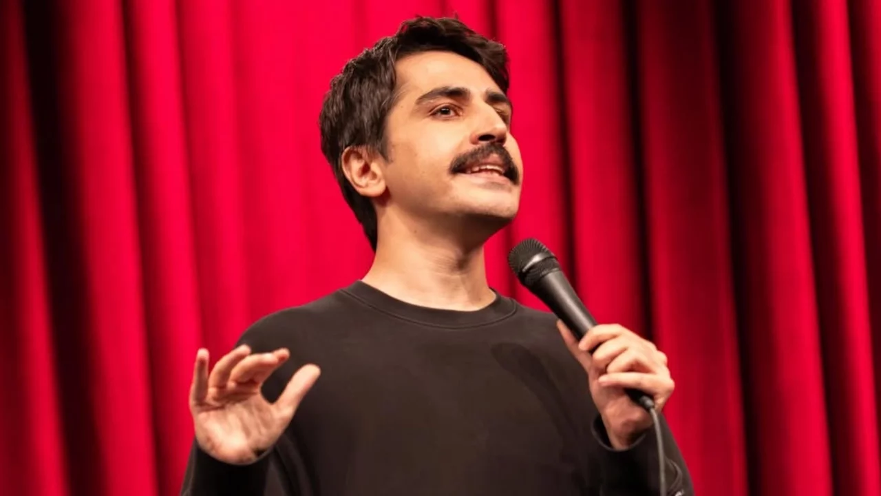 Komedyen Deniz Göktaş'tan "yurt dışına kaçtı" iddiasına yanıt