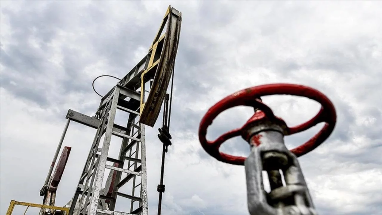 Brent petrolün varili 73,45 dolardan işlem görüyor