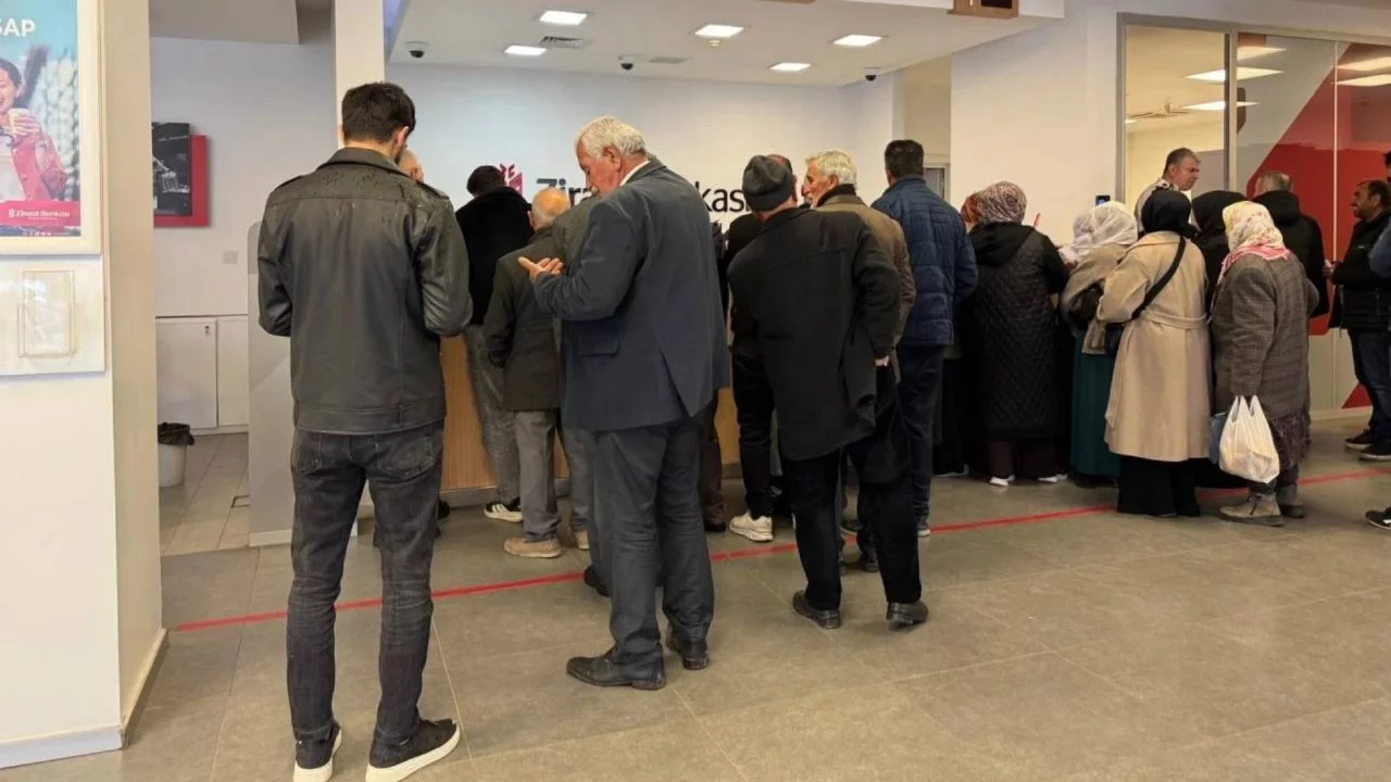 3 banka birleşiyor