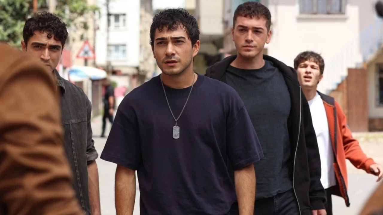 Altı Üstü İstanbul 3. bölüm izle