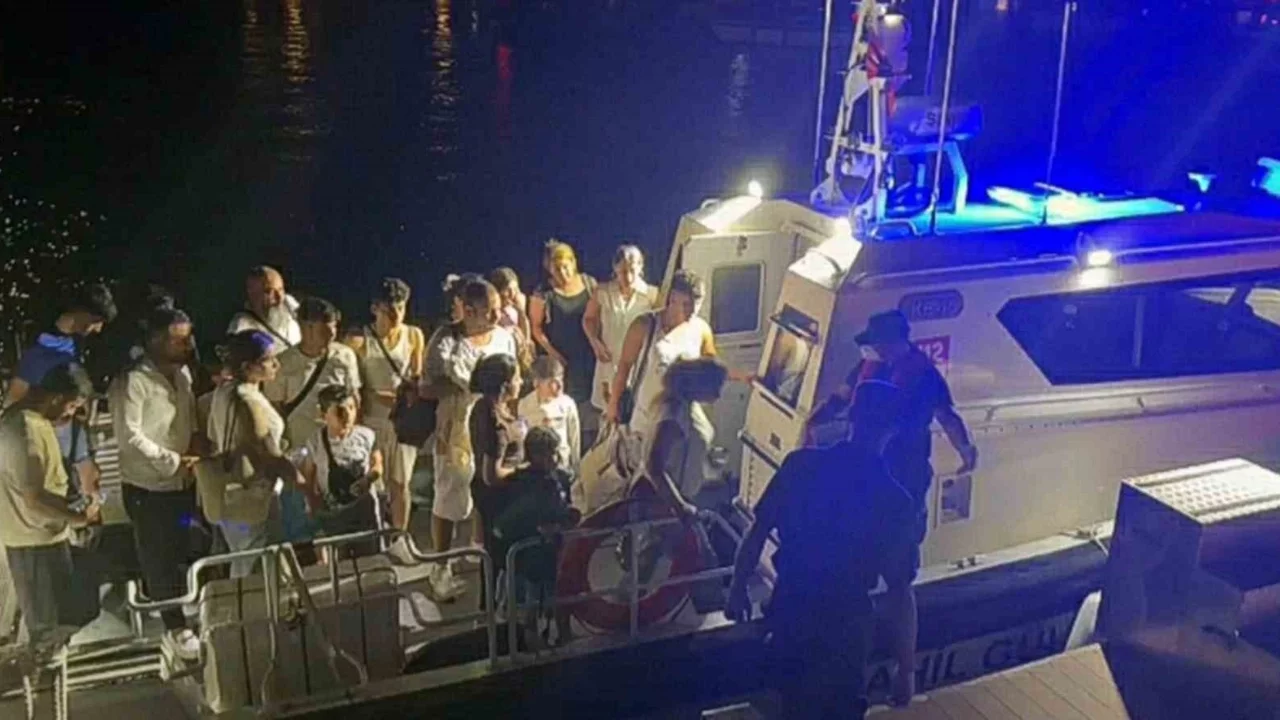 Muğla'da 7 göçmen kaçakçısı ile 25 düzensiz göçmen yakalandı