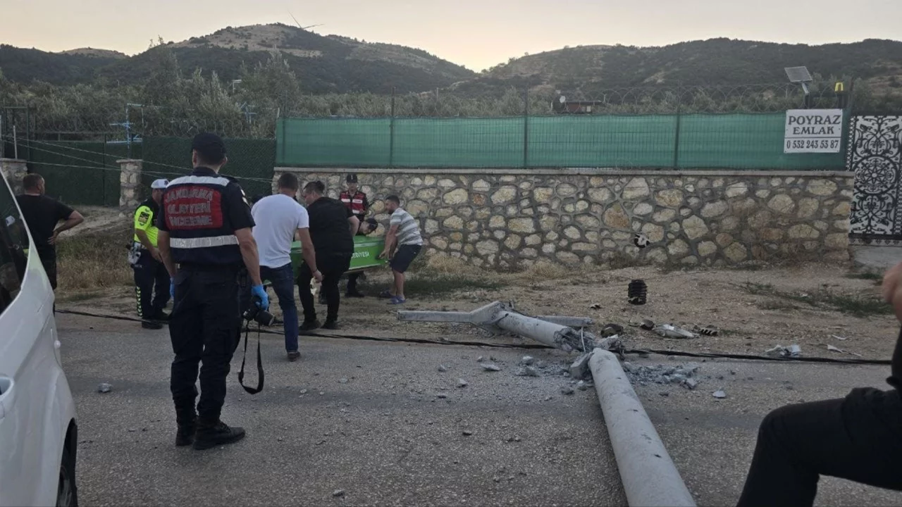 Bursa'da kazaya yardıma koşan genç akıma kapılarak can verdi