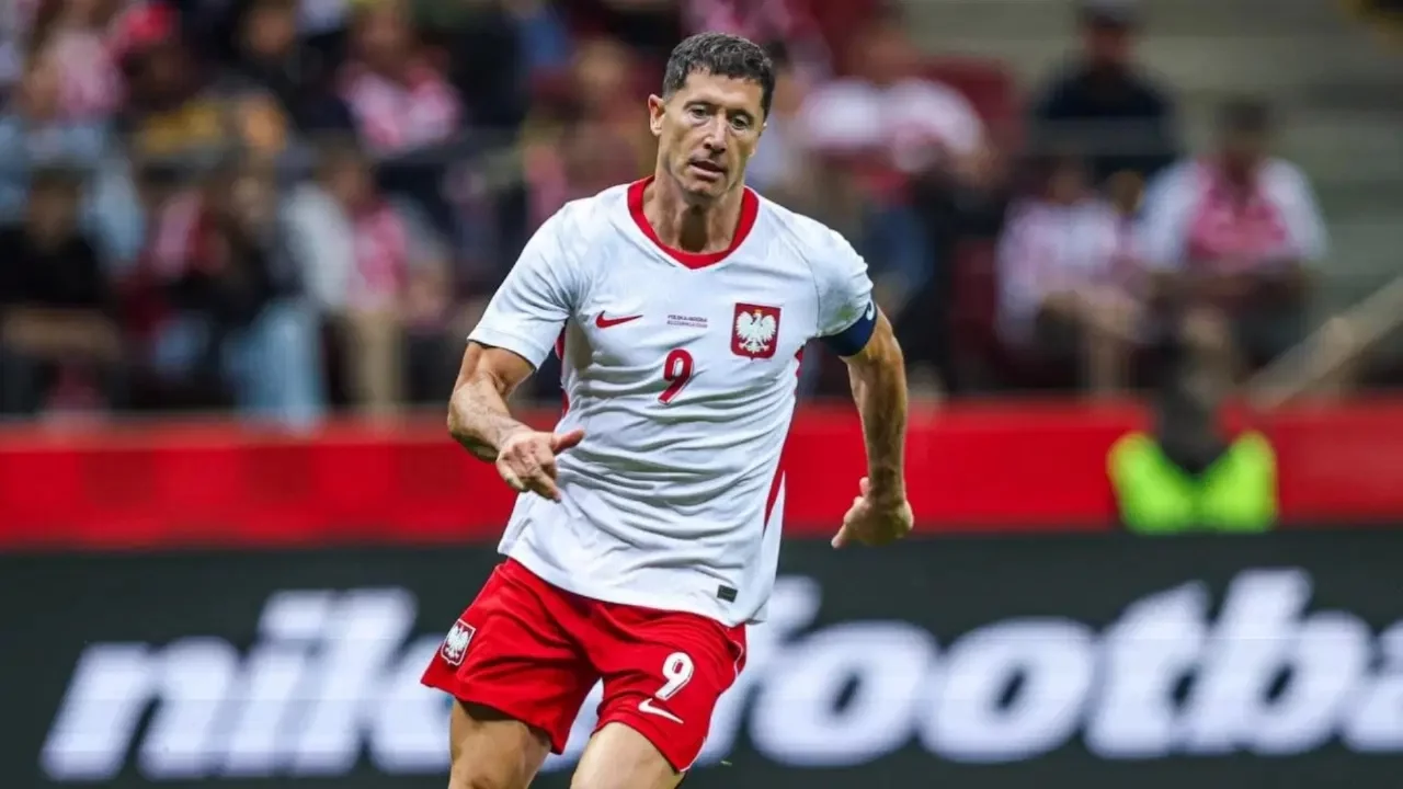 Lewandowski'nin yeni adresi resmen belli oldu!