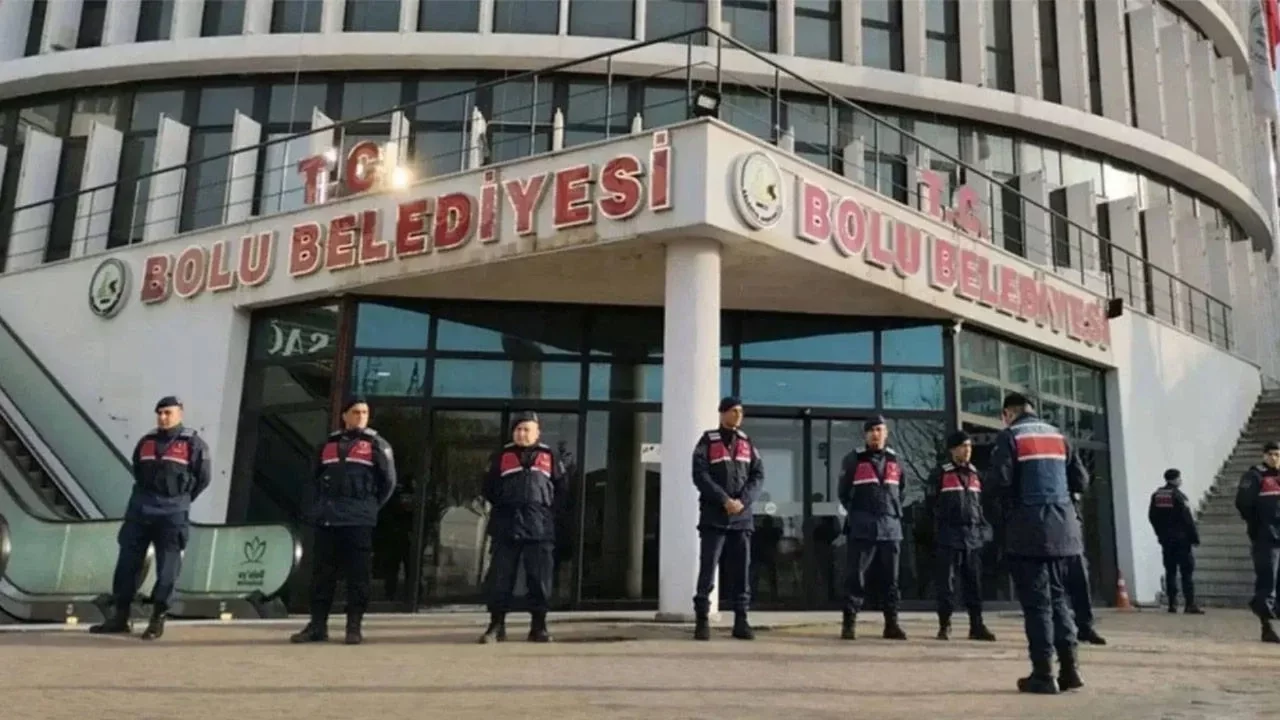 Bolu Belediyesi'ne yeni operasyon: Çok sayıda kişi gözaltında