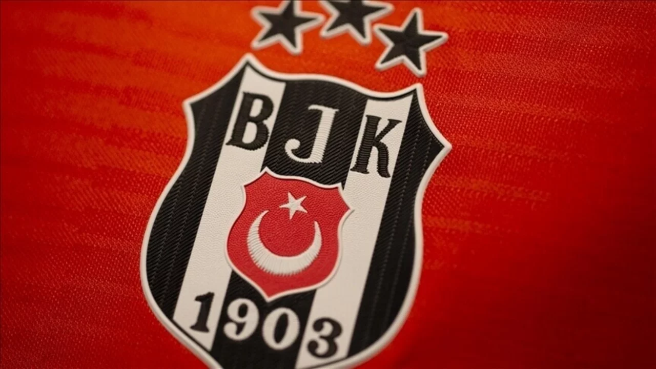 Beşiktaş, Fransız futbolcu Kassoum Ouattara'yı duyurdu