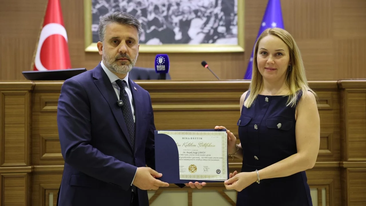 Bursa Büyükşehir'de 'İç Tetkikçi' sertifikaları dağıtıldı