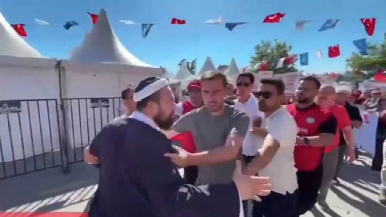 Gebze'de işçilerin NATO Zirvesi'ne karşı gerçekleştirdiği protestosunda provokasyon girişimi