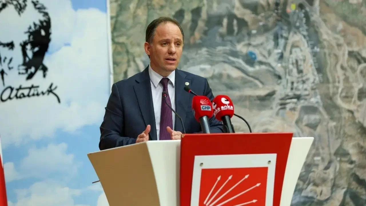 Deniz Yavuzyılmaz'dan Bakan Abdülkadir Uraloğlu hakkında Yüce Divan çağrısı: 'Belgeleri açıklıyorum'