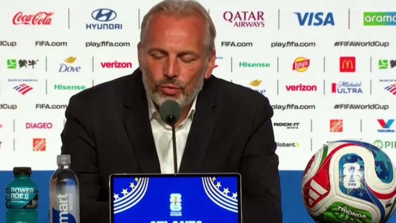 Sebastien Desabre acı haberi basın toplantısında aldı