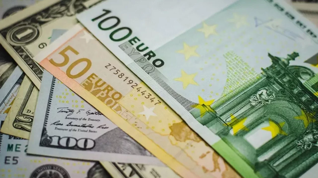 Yabancılar 203 milyon dolarlık hisse aldı