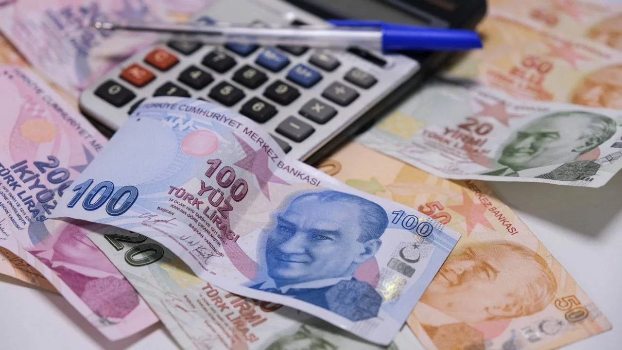 CHP'den asgari ücretin yükseltilmesi için kanun teklifi