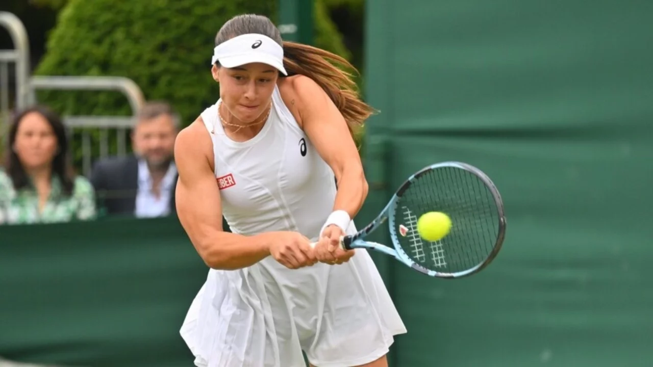 Zeynep Sönmez, Wimbledon'dan çiftlerde de elendi