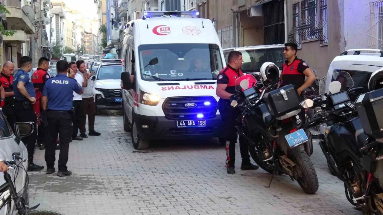 Uzman çavuş kazara kendini vurdu