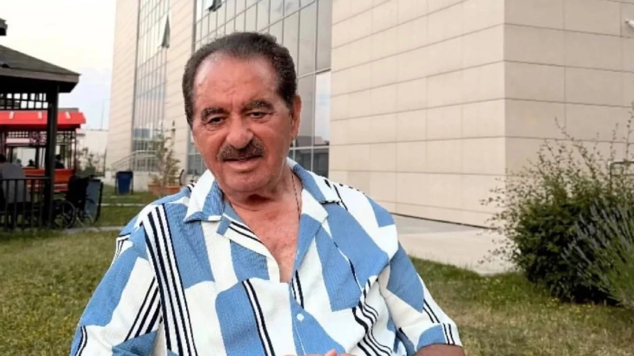 İbrahim Tatlıses hastaneden fotoğraf paylaştı