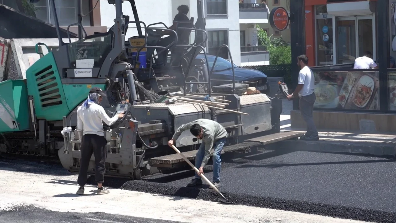 Kestel Belediyesi, asfalt serim çalışmalarını sürdürüyor