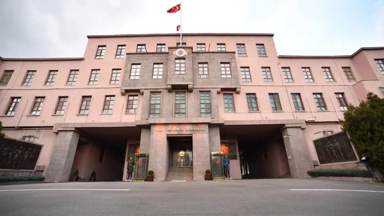 TSK'da değişiklik sinyali: Askeri hastaneler yeniden mi açılıyor?