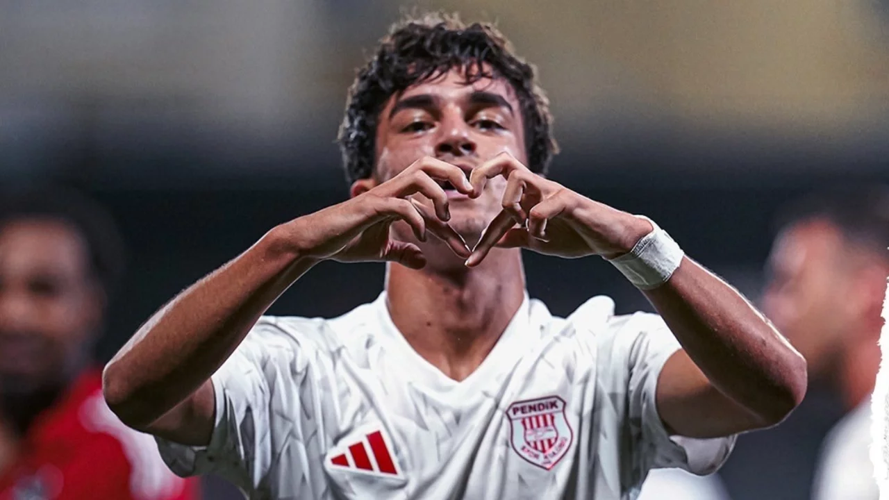 Bursaspor Hüseyin Maldar'ı renklerine bağladı