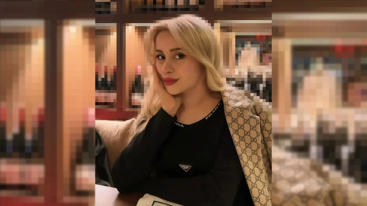 İstanbul'da alkollü olduğu ileri sürülen sürücü kaldırımdaki genç kıza çarptı