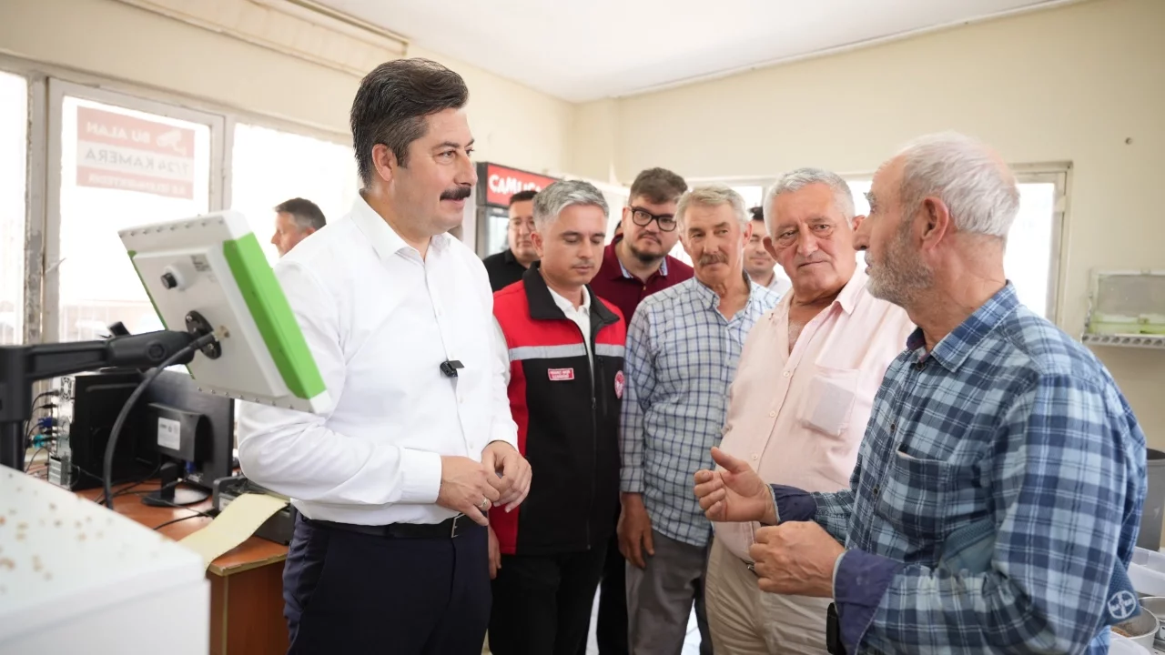 Yenişehir Belediye Başkanı Özel'den buğday üreticisine destek