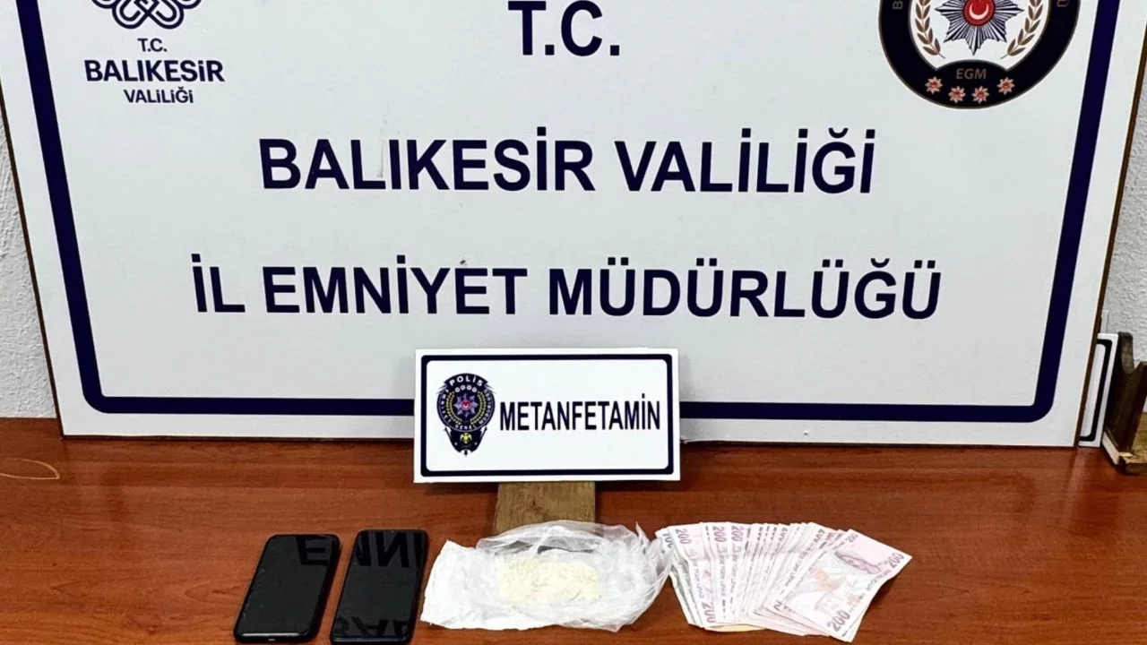 Balıkesir'de uyuşturucu operasyonu: 2 şüpheli tutuklandı