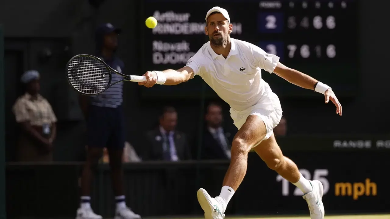 Djokovic ve Sinner Wimbledon'da 4. tura yükseldi