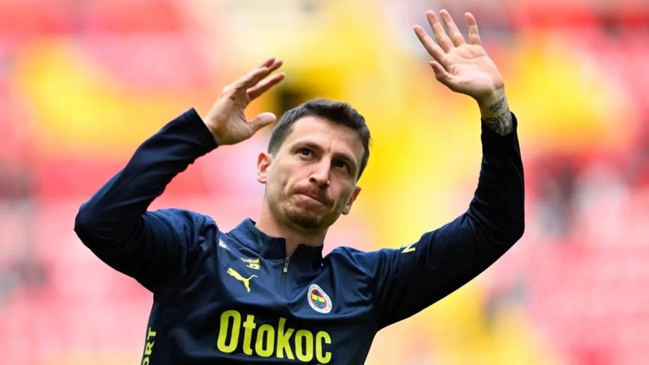 Fenerbahçe'de Mert Hakan Yandaş ile yeni sözleşme!