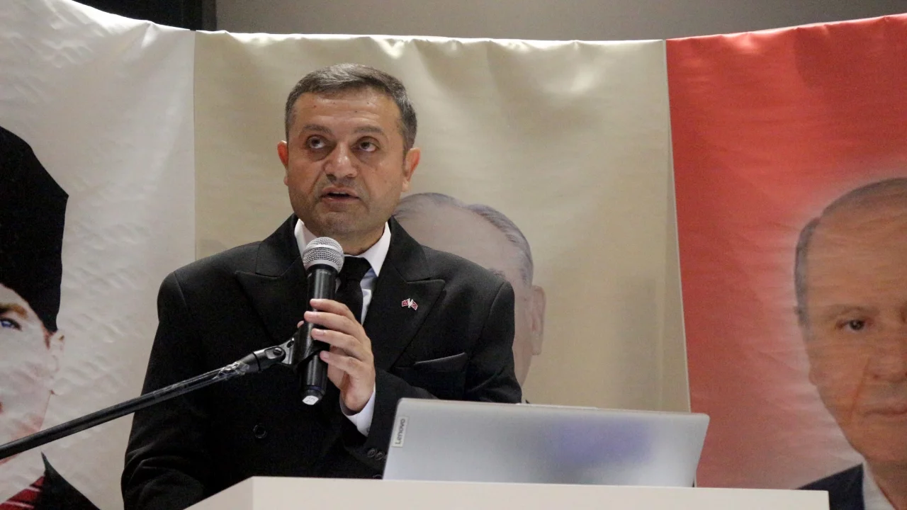 MHP Karacabey İlçe Teşkilatı'nda Mehmet Mahken güven tazeledi