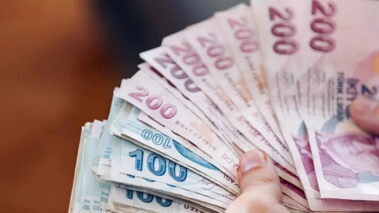 Zamlı emekli maaşı ne zaman, ayın kaçında yatacak?