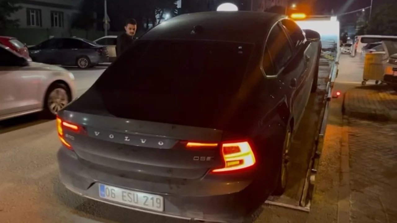 Bursa'da çakarlı sürücüye 786 bin TL ceza