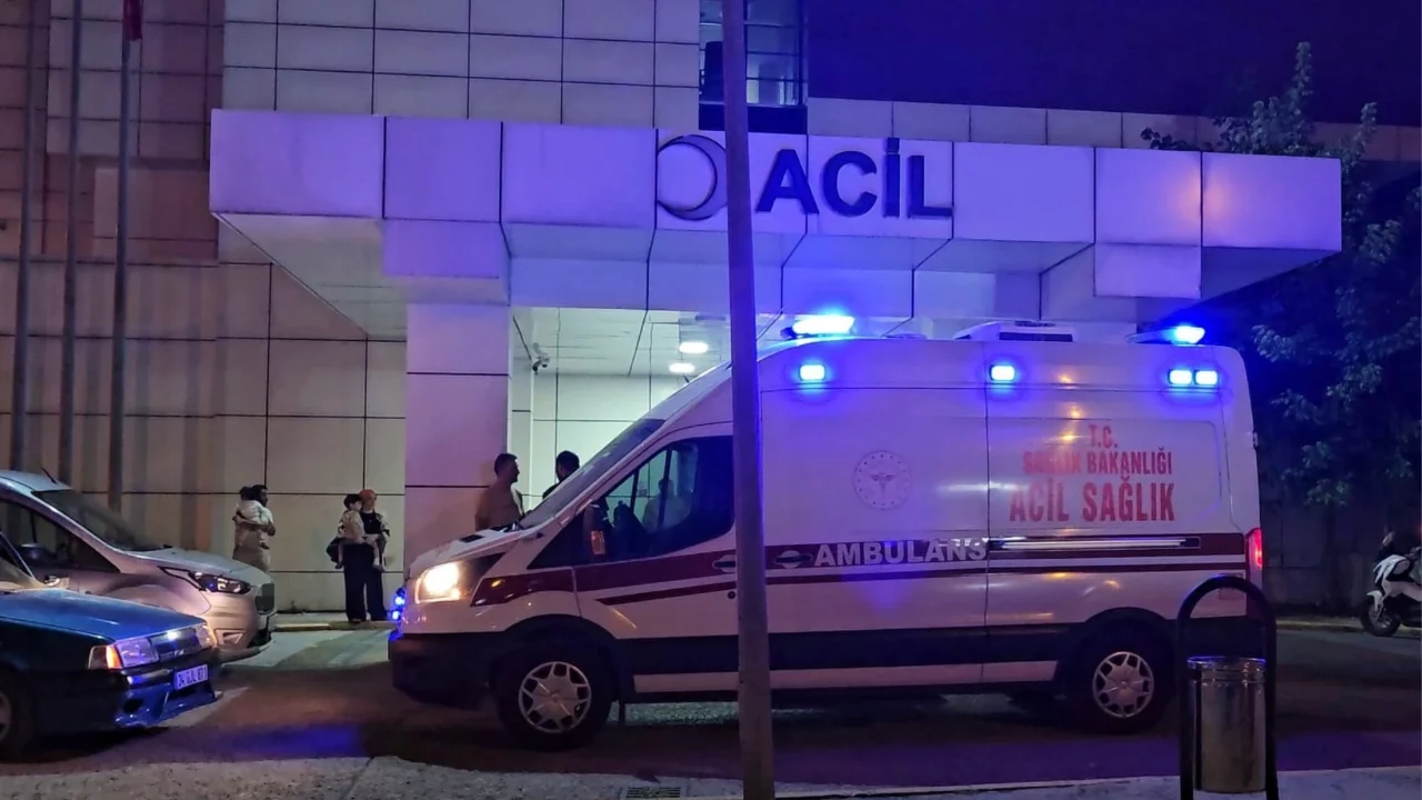 Sakarya'da havuza düşen 5 yaşındaki çocuk yaşam mücadelesi veriyor