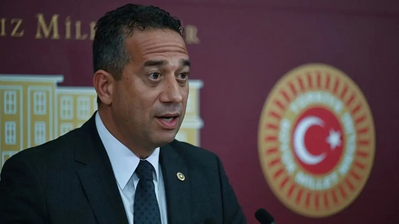 CHP'li Ali Mahir Başarır'dan 'NATO' gözaltılarına tepki: 'Amerika'da Trump daha rahat protesto ed...