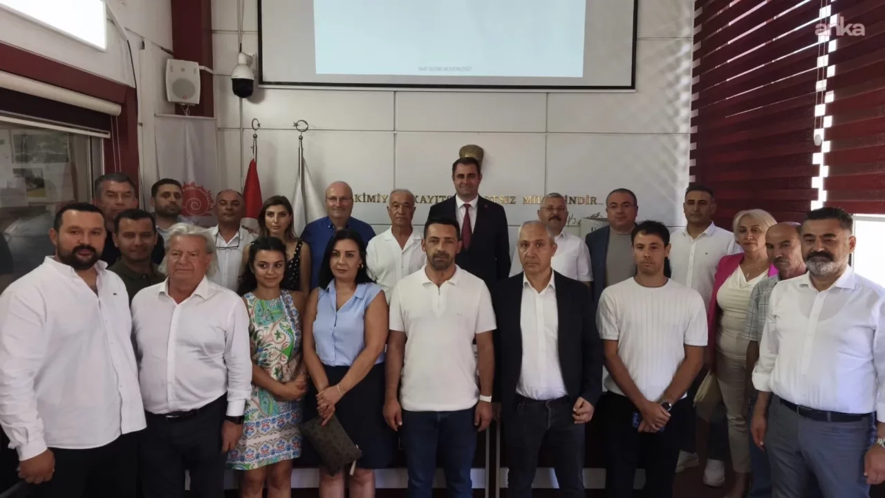 Seferihisar Belediyesi Başkan Vekilliğine CHP'li Fuat Gümüş seçildi