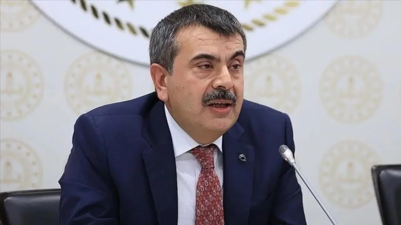Kurtuluş Savaşı için "Neyden kurtuluyoruz" diyen Bakan Yusuf Tekin'e tepki: 'Cumhuriyetin kurtulu...