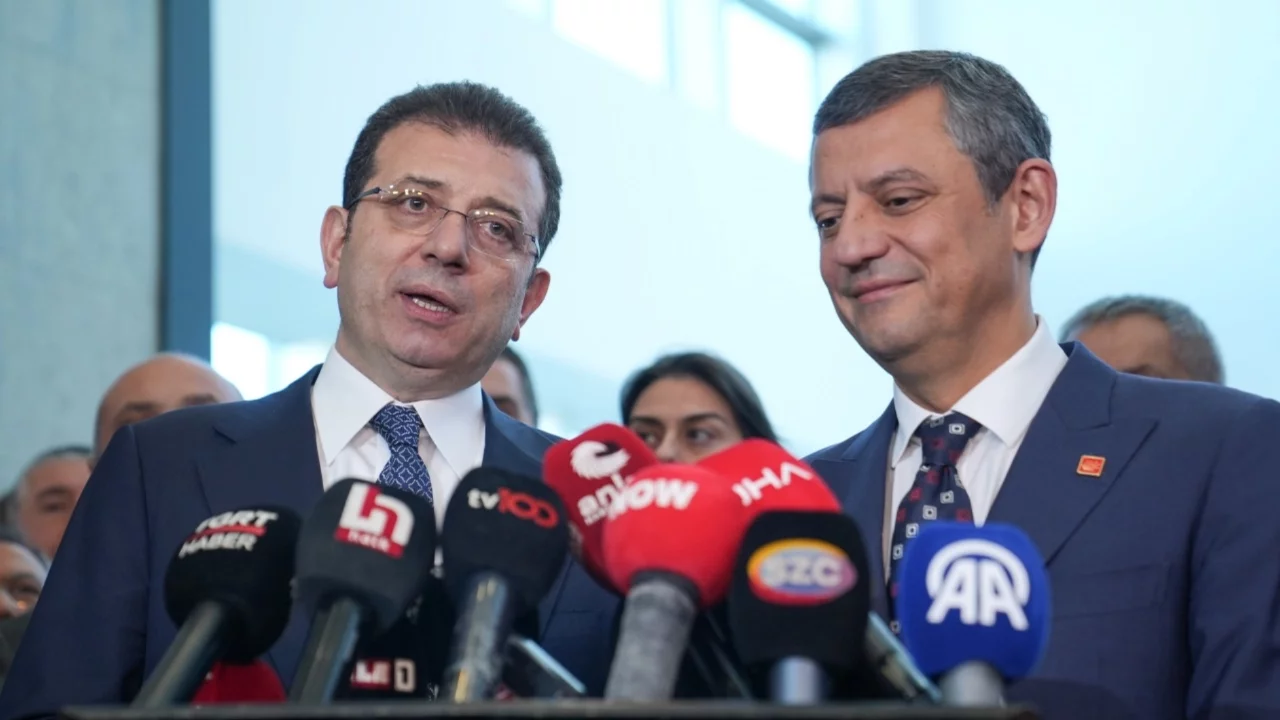 Özgür Özel: Ekrem Başkan'la tam bir mutabakatımız var, hiçbir farklı fikrimiz yok