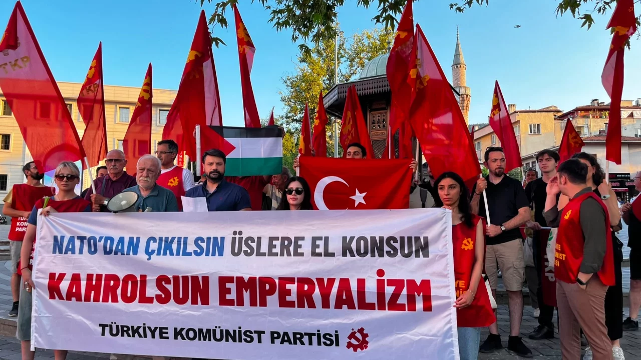 TKP'den Bursa'da NATO protestosu
