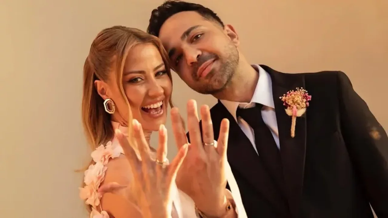 Şarkıcı Derya Uluğ'dan evlilik açıklaması