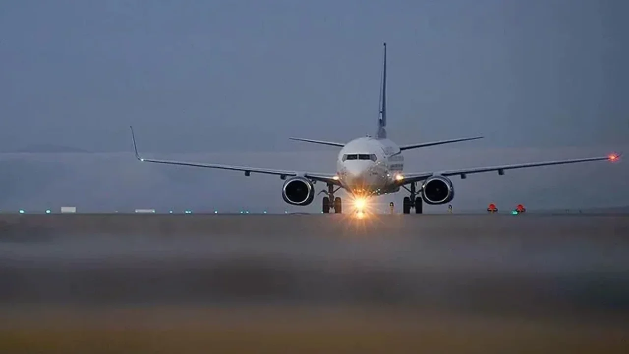 AB'den hava yolu şirketlerine "İran, Irak ve Lübnan hava sahası" uyarısı
