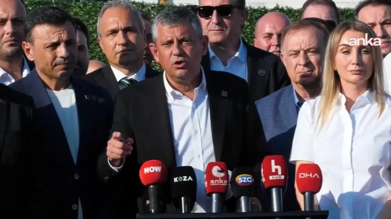 Özgür Özel'den gergin geçen İBB davası ardından açıklama!