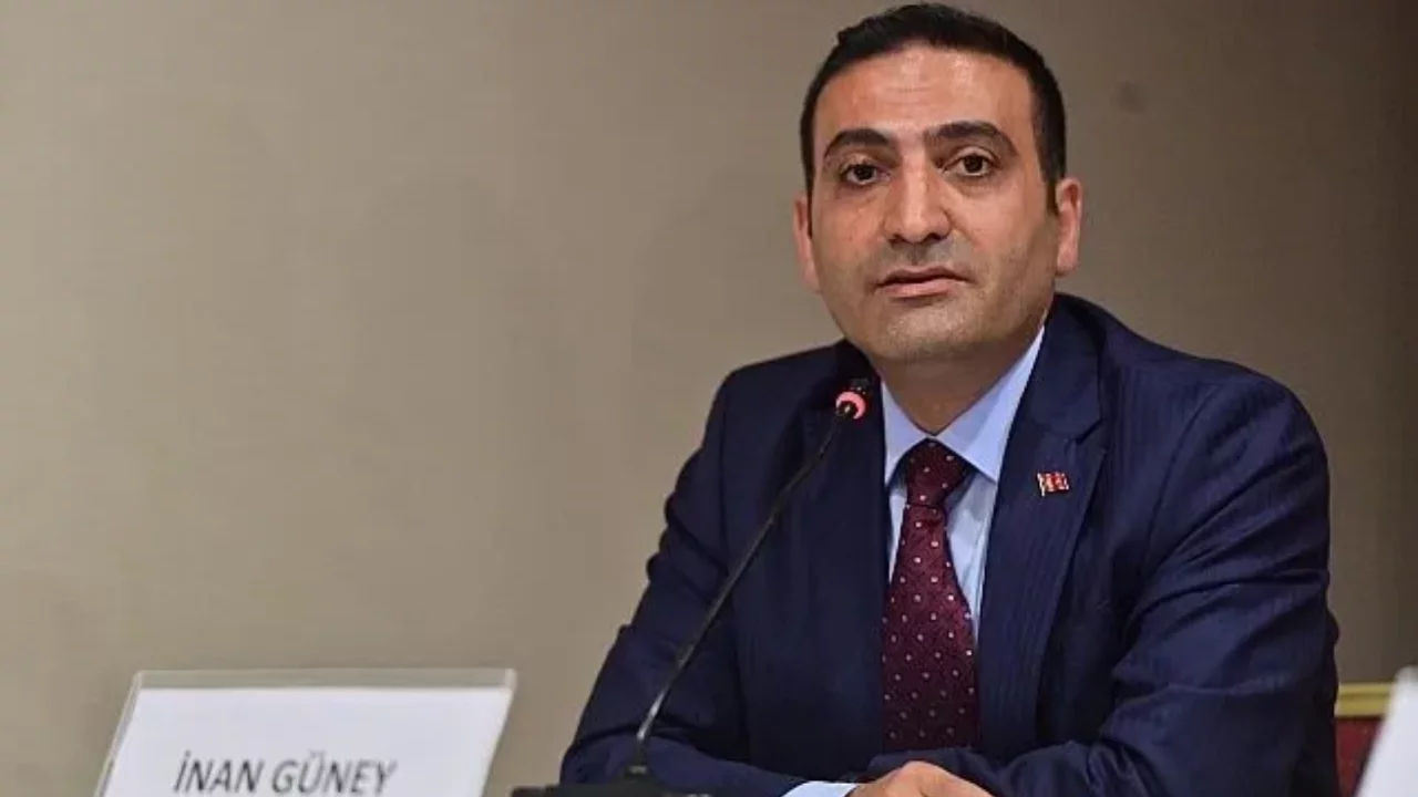 Tahliye edilen İnan Güney'den ilk mesaj: Yüreğim hâlâ Silivri'de
