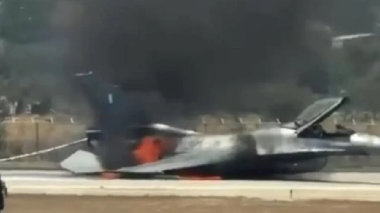 Arızalanan F-16 savaş uçağı acil iniş yaptı