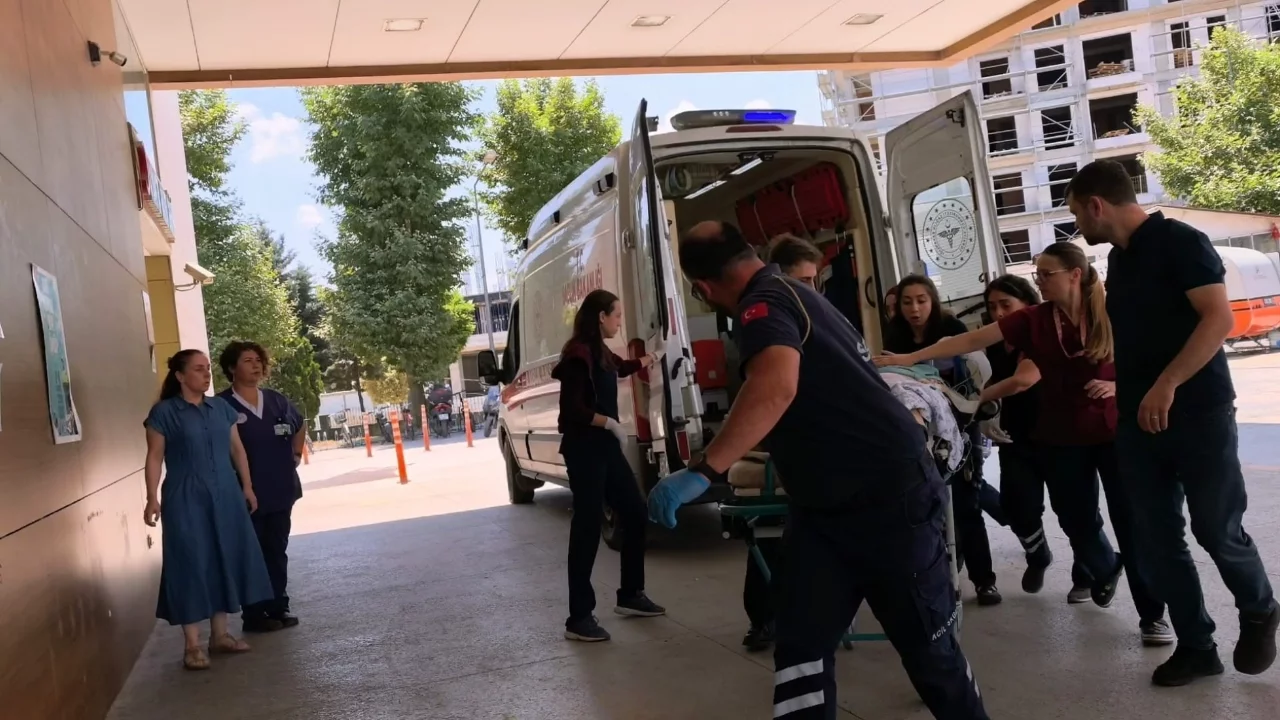 Bursa'da genç hemşirenin ani ölümü sağlık camiasını yasa boğdu