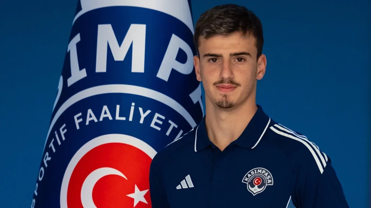 Kasımpaşa, Sercan Deniz'i kadrosuna kattı