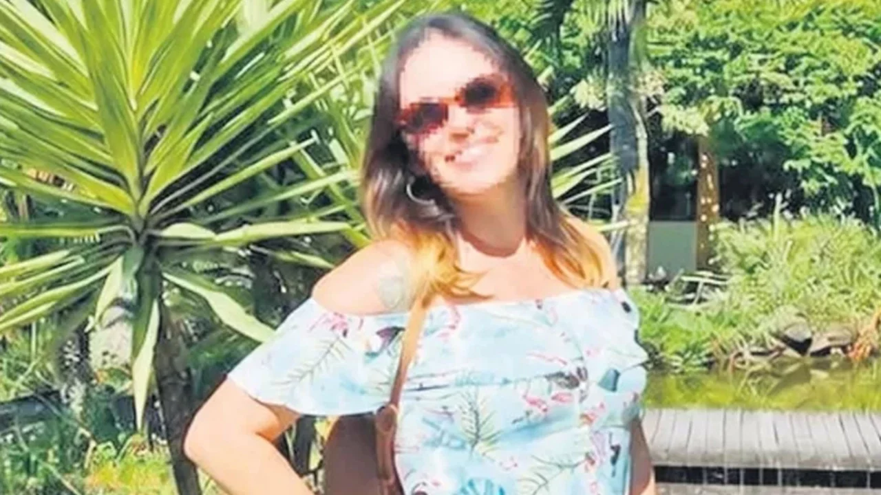 Türkiye'de göğüs dikleştirme ameliyatı olan kadın ölümden döndü!