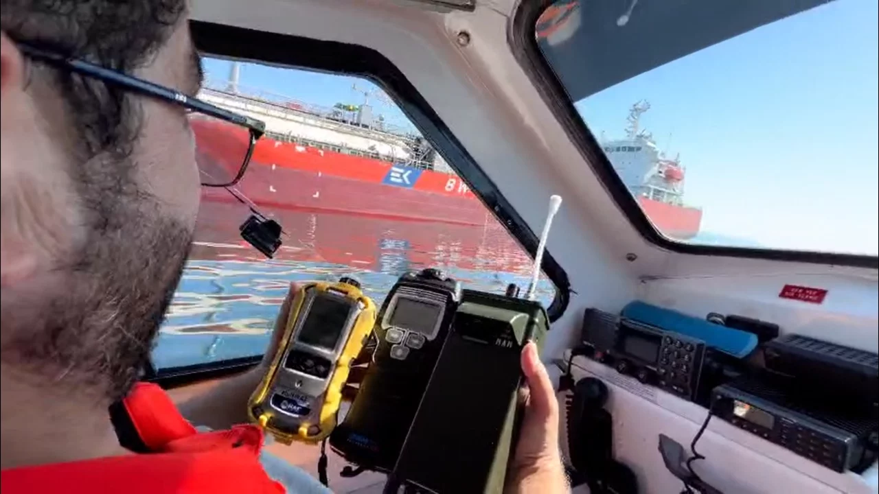 Yalova'da hissedilen gaz kokusunun kaynağı tanker çıktı!