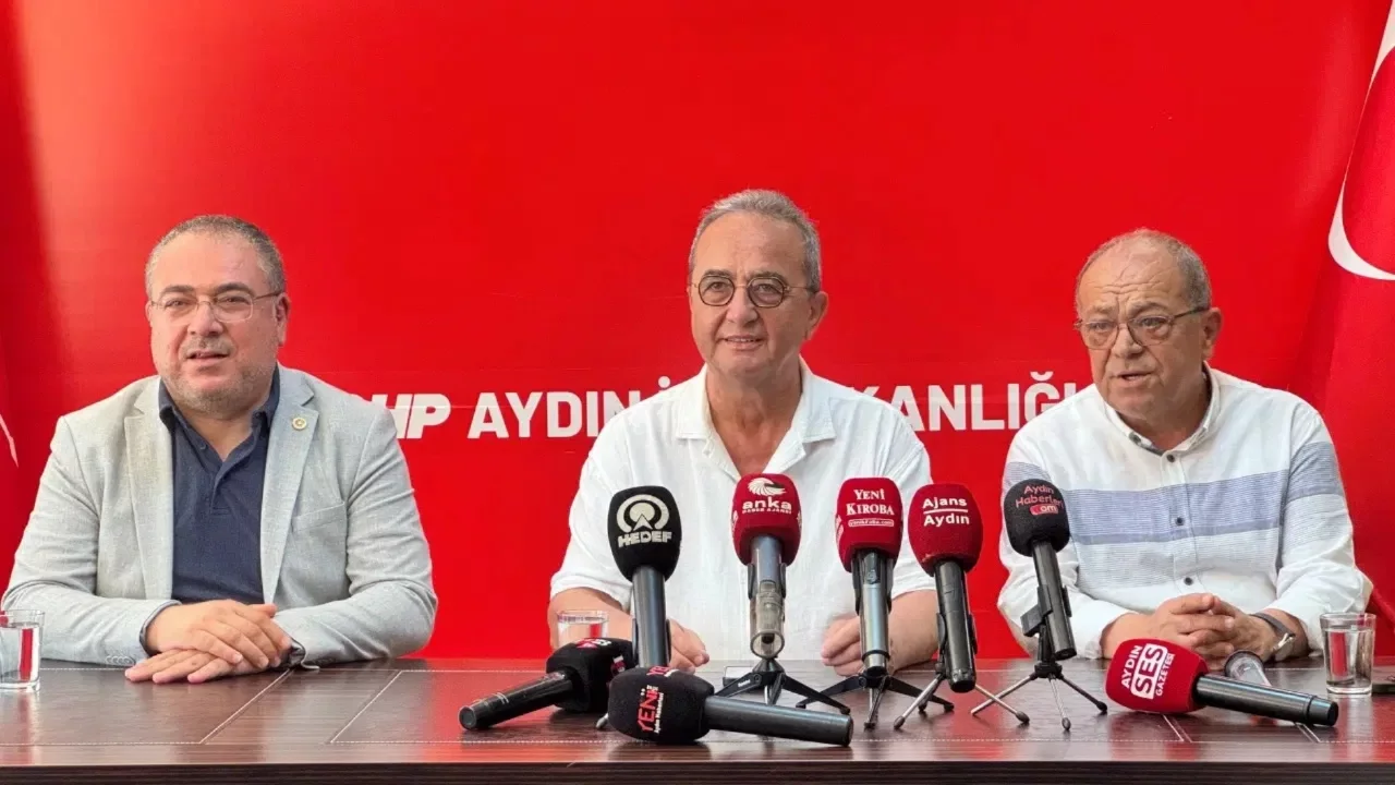 CHP'li Bülent Tezcan: 'Atanmışlarının örgütümüzün seçtiklerini görevden almalarını tanımıyoruz'