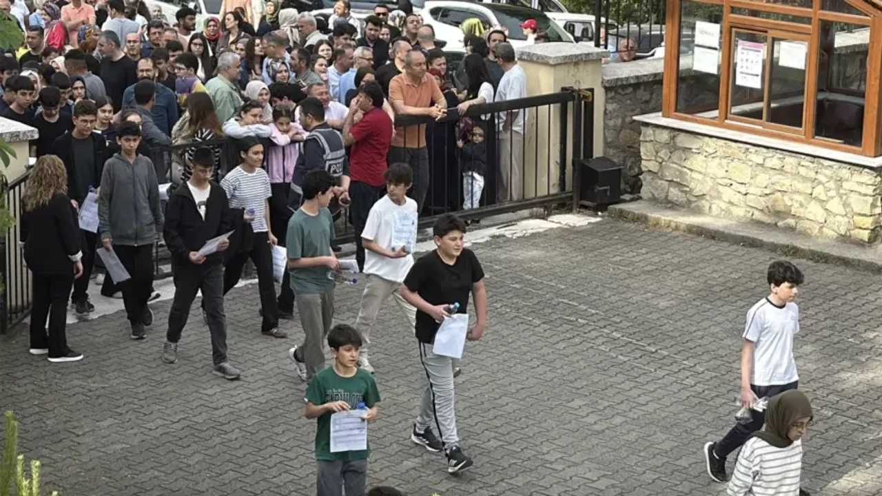 Milyonlarca öğrenci için LGS tercih maratonu: İşte dikkat edilmesi gerekenler...